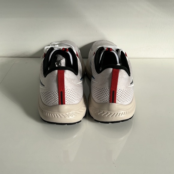 Saucony Omni 21